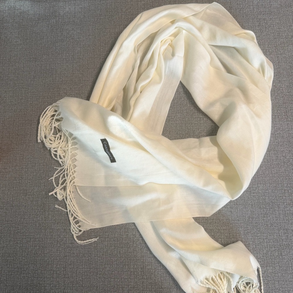 Luxurious White Cashmere Scarf